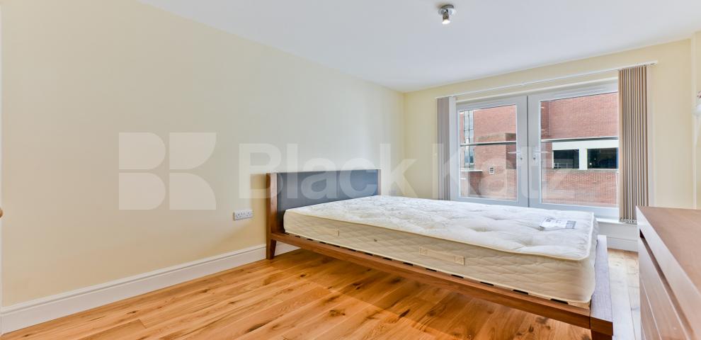 			LET, 2 Bedroom, 1 bath, 1 reception Apartment			 Metro Apartments Lewisham High Street , Lewisham 